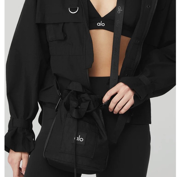 ALO Yoga Bags Alo Yoga Utility Cross Body Bucket Bag Poshmark